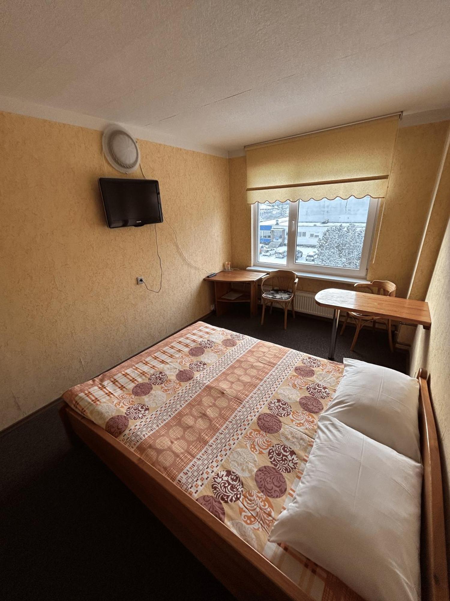 Hotel Talsi Buitenkant foto